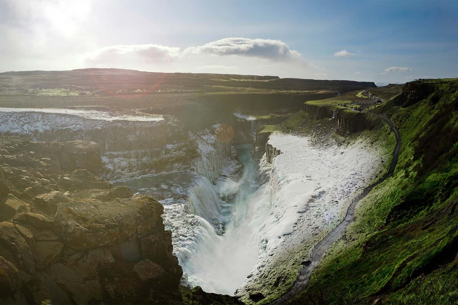 golden-circle-iceland-frozen-waterfall