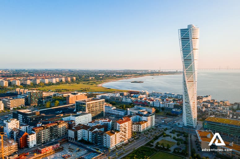 1-malmo-skyscrapers-seaside-view-from-above