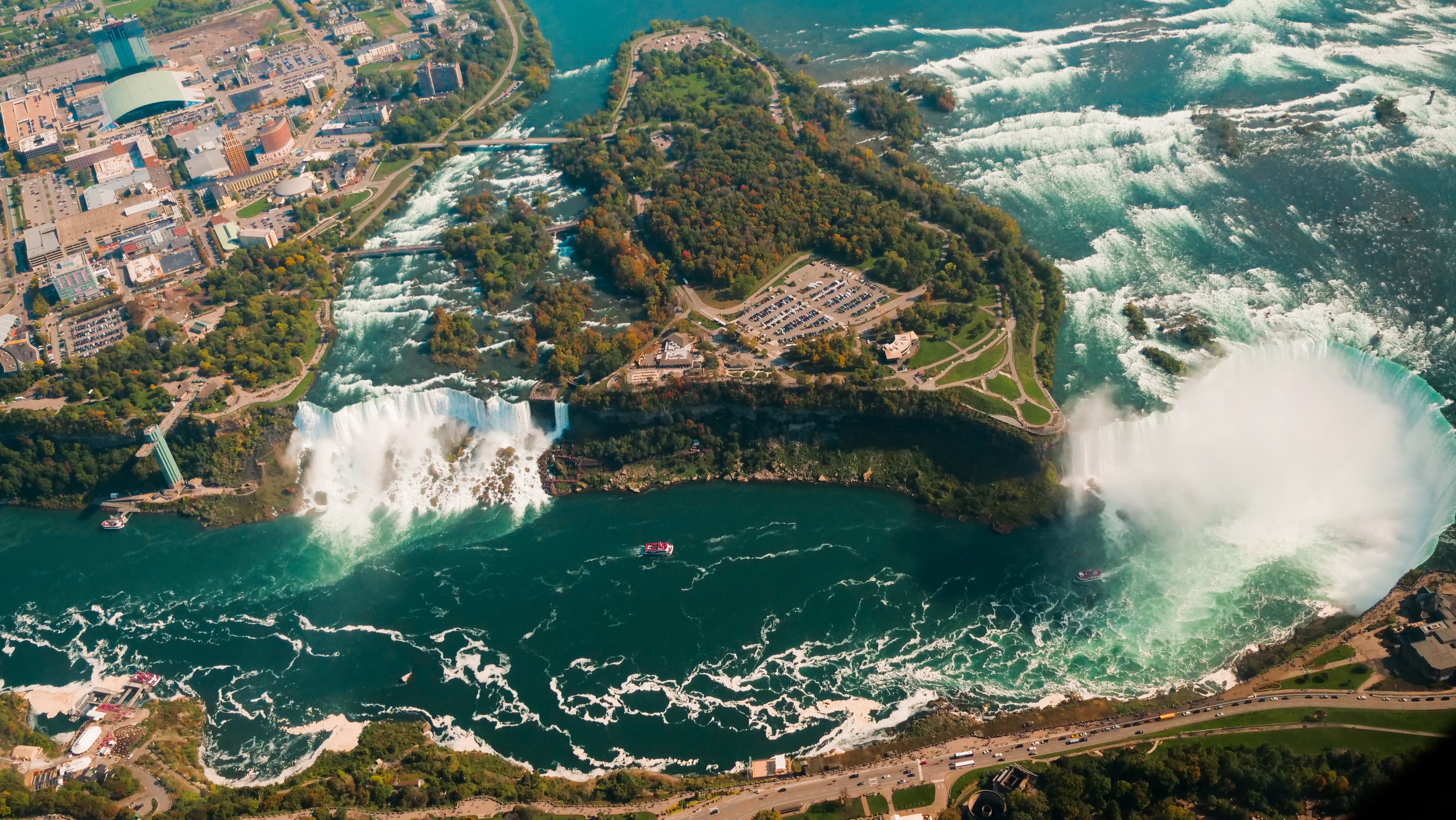 Tour of Niagara Falls in Canada – Helicopter Ride and Lunch at Skylon Tower