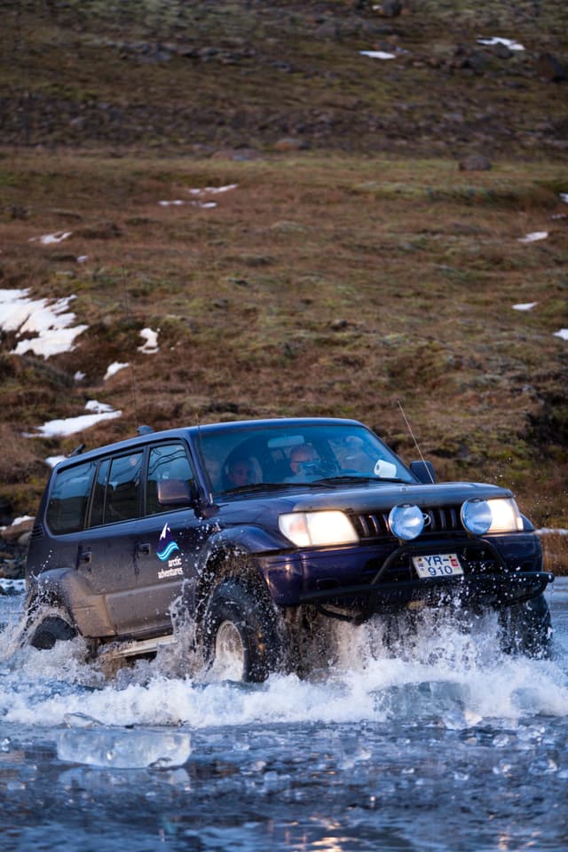 Super Jeeps -Þórsmörk Winter 3 ellithor.com