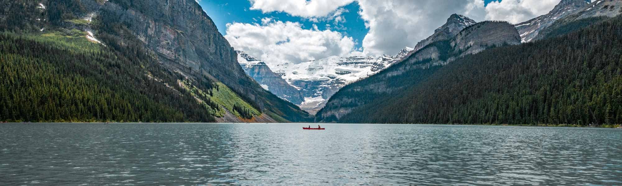 H-yoho-national-park-canada-emerald-lake-mountains-nature-landscape-canoeing-activity-4-1