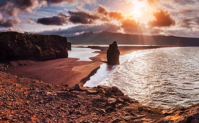 t-sunset-on-the-south-coast-of-iceland