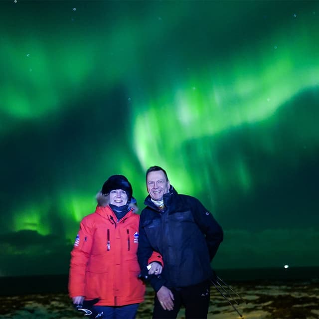 northern-lights-lava-tunnel-1200x1200-2