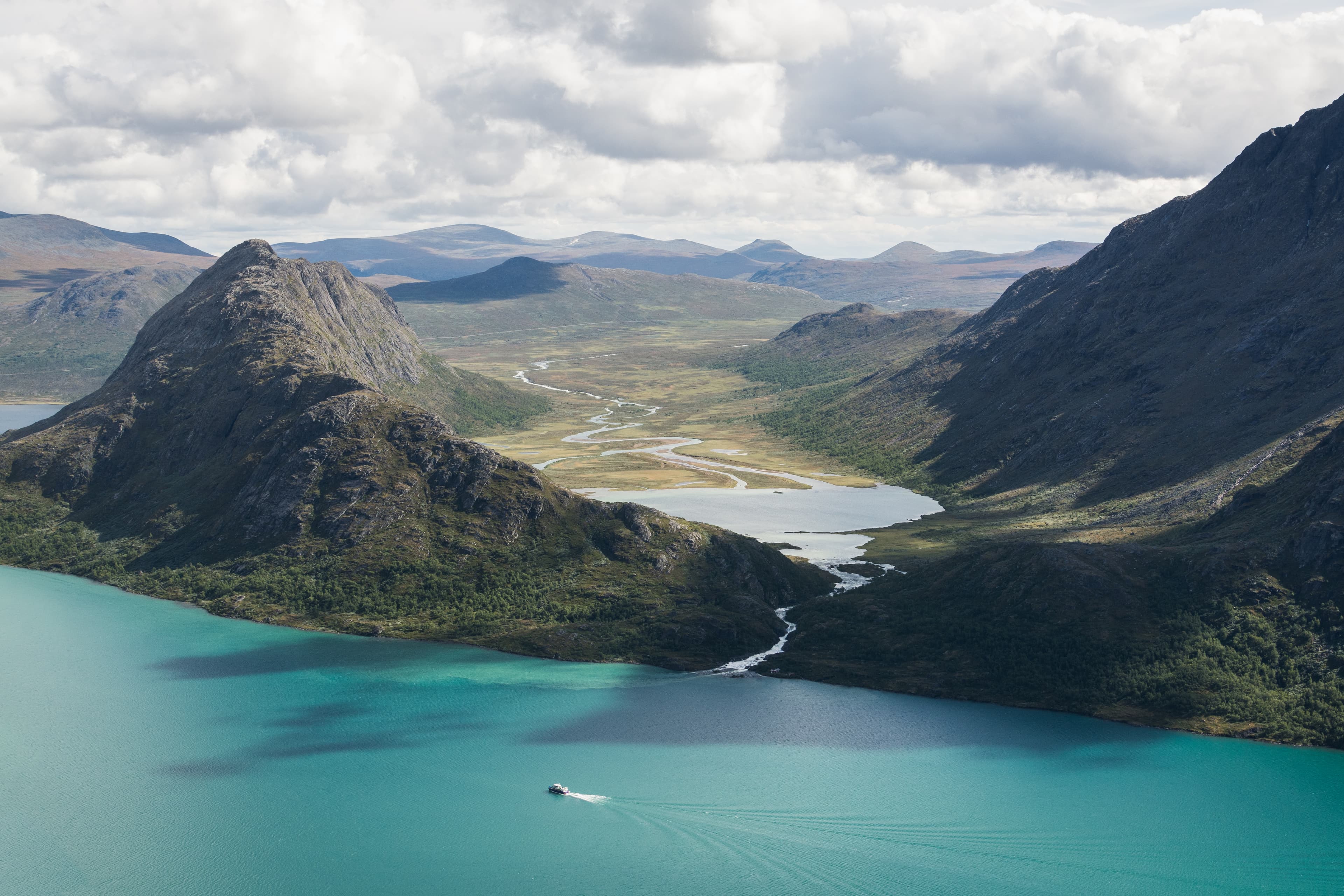 View from Besseggen ridge over Gjende and Ovre Leirungen lakes in Jotunheimen park, Norway View from Besseggen ridge over Gjende and Ovre Leirungen lakes, Norway