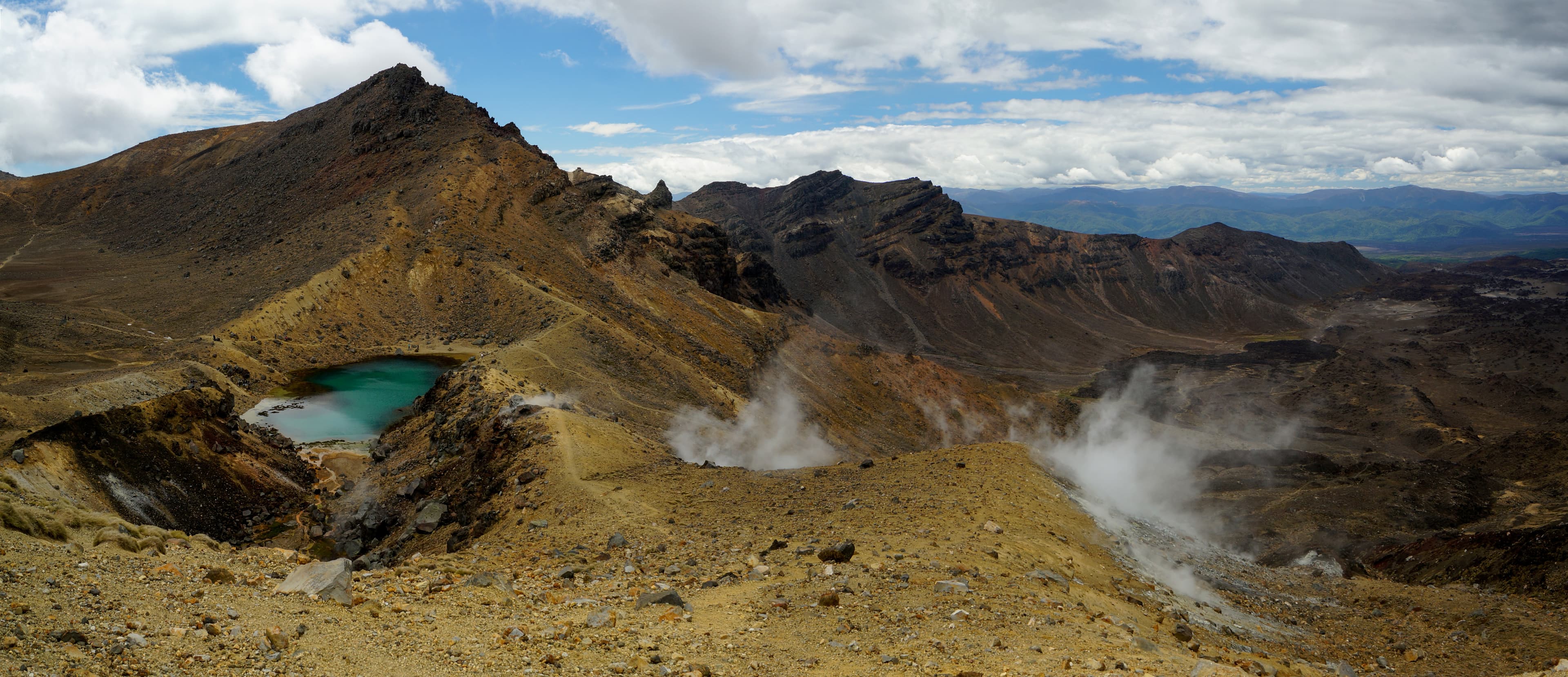 Emerald Lakes, 
Tongario Alpine Crossing, 
Tongario National Park, NZ Emerald Lakes and volcanic landscape, Tongario Alpine Crossing, Tongario National Park, New Zealand