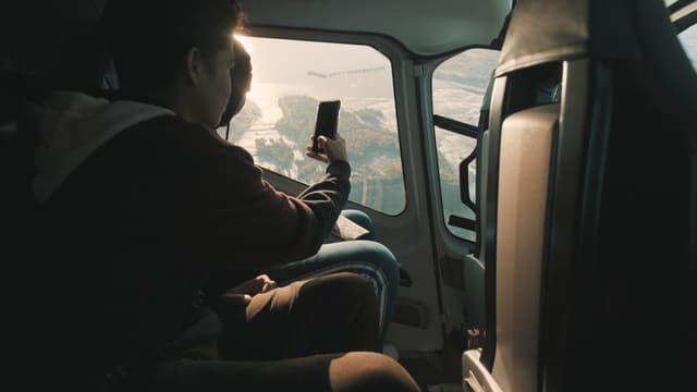 Tour of Niagara Falls in Canada – Helicopter Ride and Lunch at Skylon Tower 2