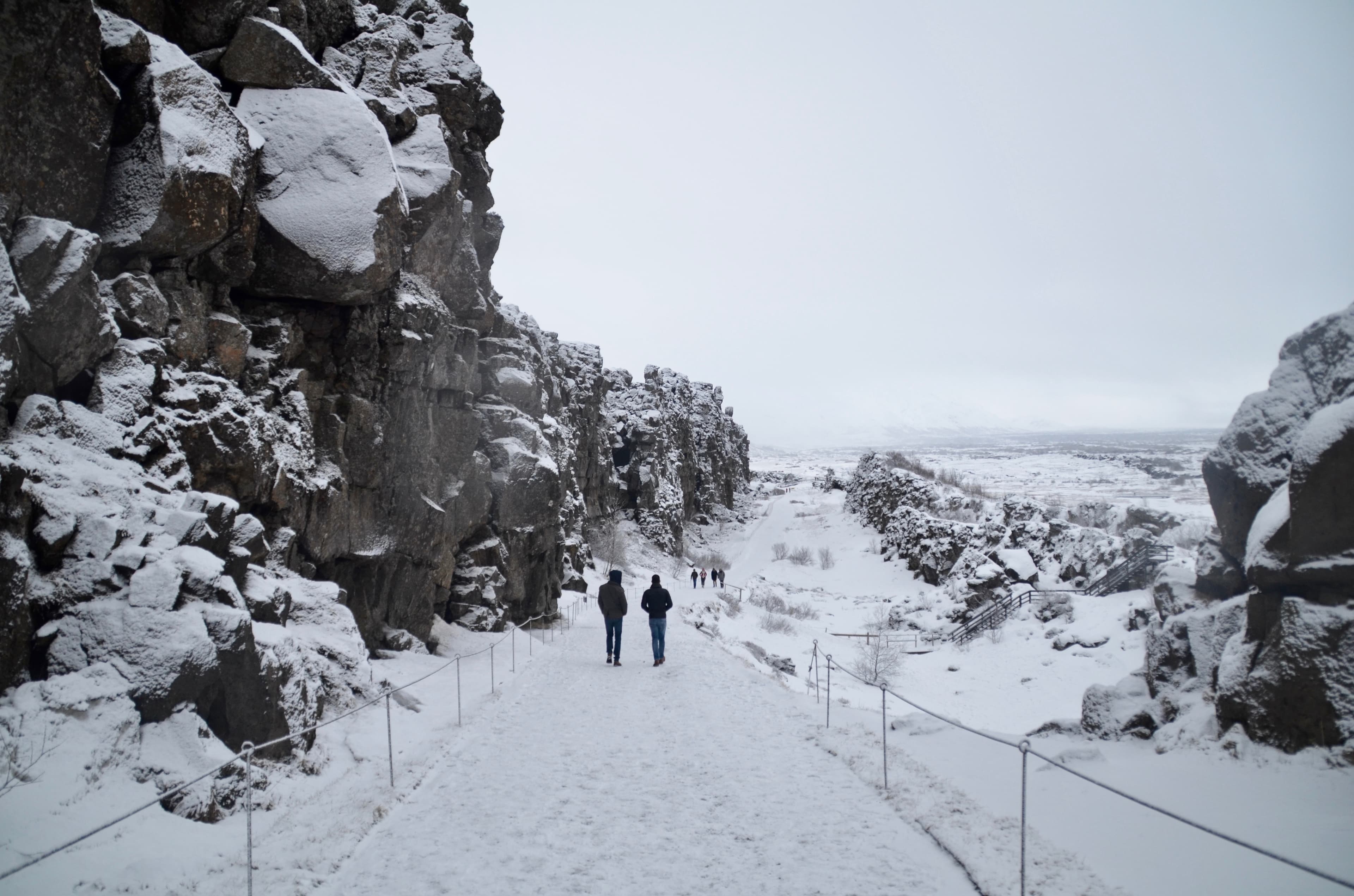 Thingvellir-winter-trek-people-national-park-golden-circle