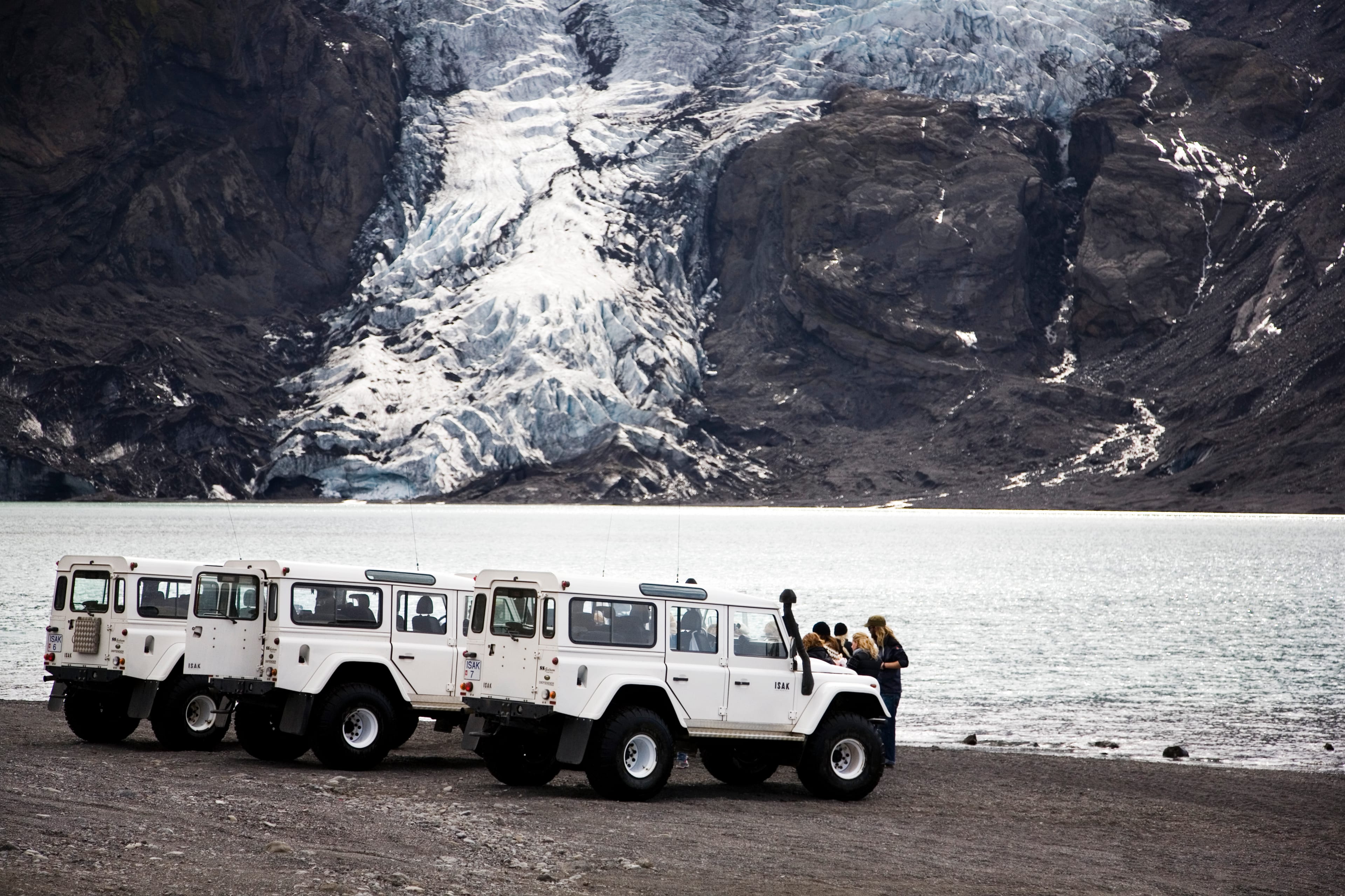 Super Jeeps -U-Drive Þórsmörk 2 ellithor.com